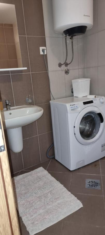 Naki Apartmani 波德戈里察 外观 照片