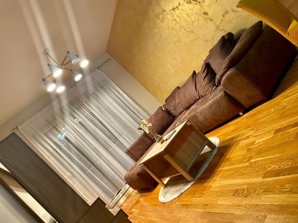 Naki Apartmani 波德戈里察 外观 照片